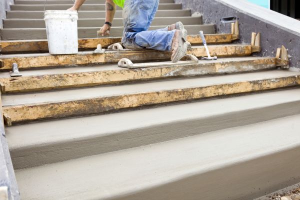 Concrete Steps Pouring in Lakeville