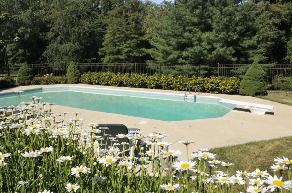 Cost of Concrete Deck Installation in Lakeville