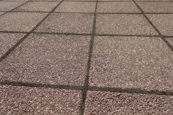 Exposed Aggregate Service in Lakeville